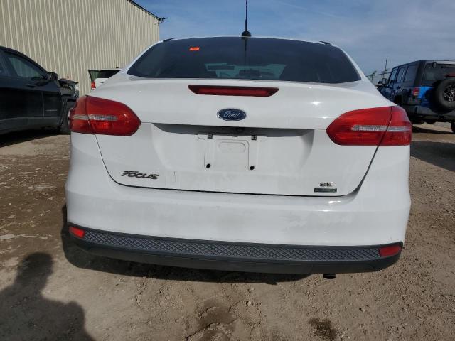 1FADP3FE3HL290039 - 2017 FORD FOCUS SE WHITE photo 6