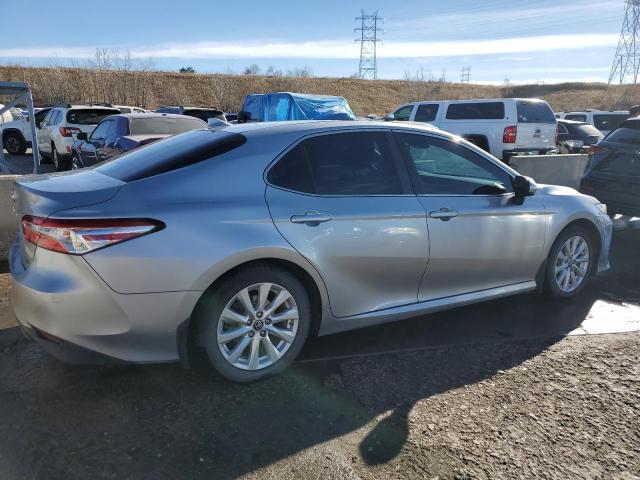 4T1B11HK1KU692195 - 2019 TOYOTA CAMRY L SILVER photo 3