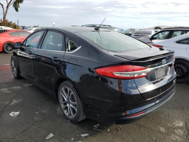 3FA6P0HD8HR187034 - 2017 FORD FUSION SE BLACK photo 2