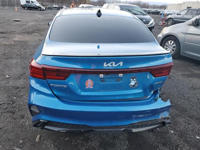 3KPF54ADXNE484150 - 2022 KIA FORTE GT LINE BLUE photo 6