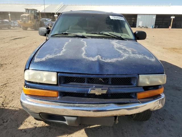 1GNCS18W81K126092 - 2001 CHEVROLET BLAZER BLUE photo 5