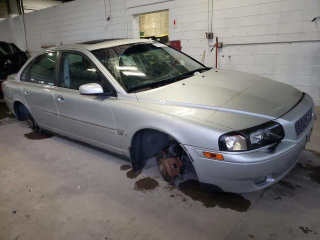 YV1TH592051412504 - 2005 VOLVO S80 2.5T SILVER photo 4