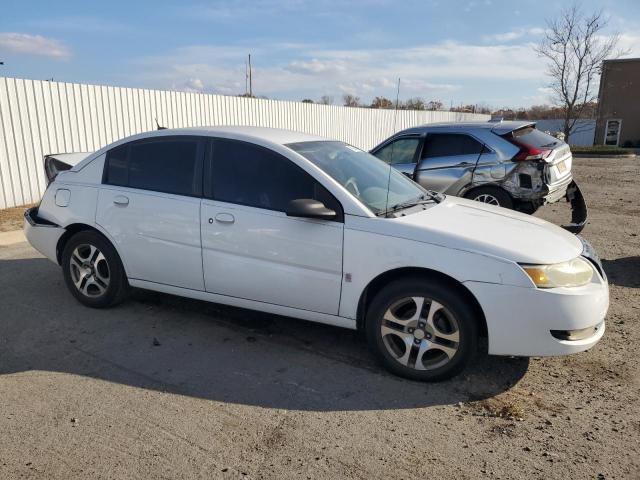 1G8AL54F75Z133245 - 2005 SATURN ION LEVEL 3 WHITE photo 4