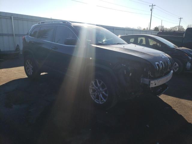 1C4PJMCS9GW132472 - 2016 JEEP CHEROKEE LATITUDE BLACK photo 4