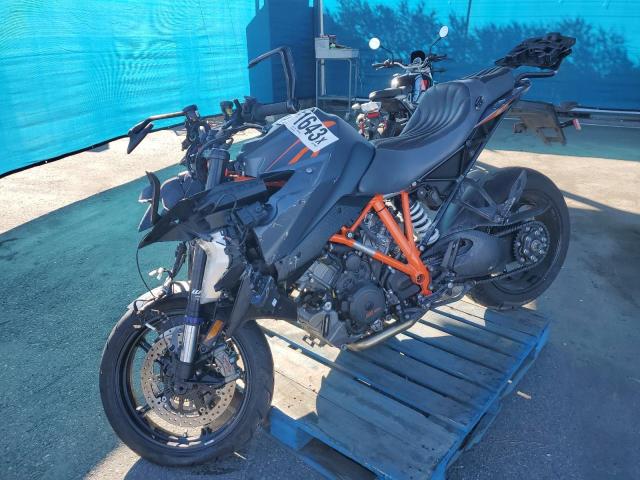 VBKV69401PM967463 - 2023 KTM 1290 SUPER DUKE GT TWO TONE photo 2