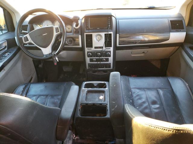 2A4RR5D14AR286921 - 2010 CHRYSLER TOWN & COU TOURING GRAY photo 8