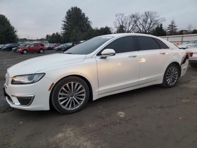 3LN6L5C90KR629717 - 2019 LINCOLN MKZ RESERVE I WHITE photo 1