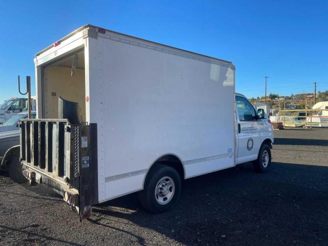 1GB0GRFP8J1312894 - 2018 CHEVROLET EXPRESS G3 WHITE photo 4