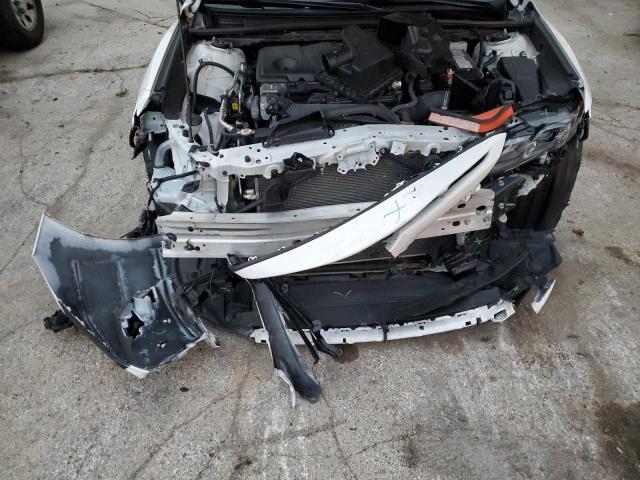 4T1G11BK5PU107270 - 2023 TOYOTA CAMRY SE NIGHT SHADE WHITE photo 11