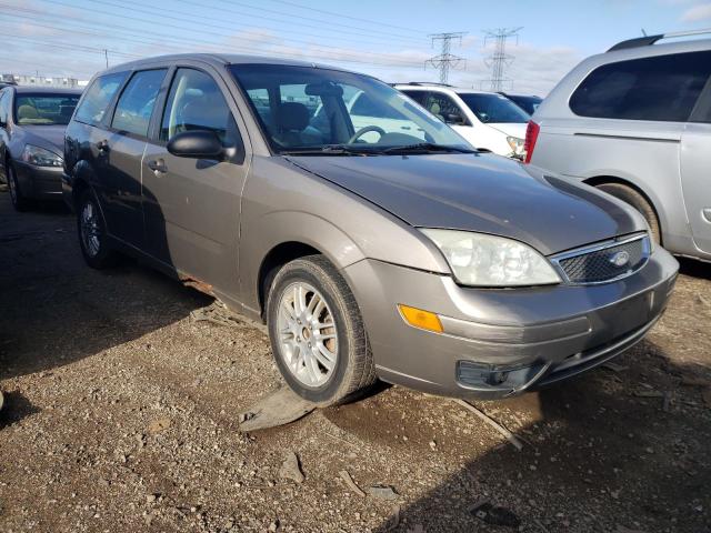 1FAFP36N35W153105 - 2005 FORD FOCUS ZXW TAN photo 4