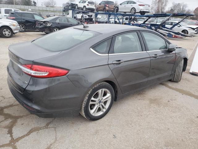 3FA6P0H72JR176630 - 2018 FORD FUSION SE GRAY photo 3