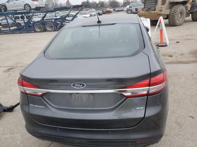 3FA6P0H72JR176630 - 2018 FORD FUSION SE GRAY photo 6