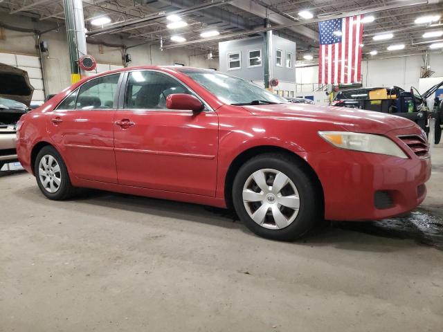 4T1BF3EK8BU177566 - 2011 TOYOTA CAMRY BASE RED photo 4