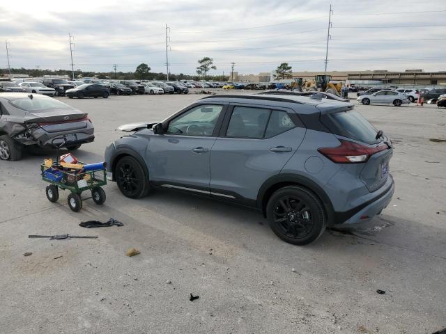 3N1CP5DV2PL537299 - 2023 NISSAN KICKS SR GRAY photo 2