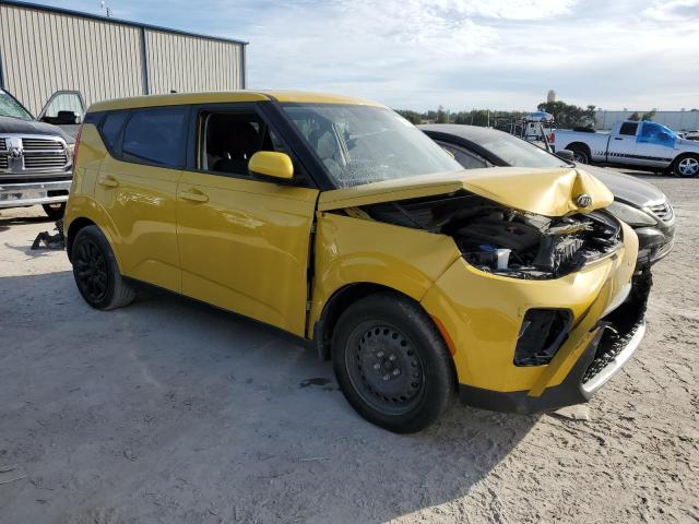 KNDJ23AUXL7094692 - 2020 KIA SOUL LX YELLOW photo 4