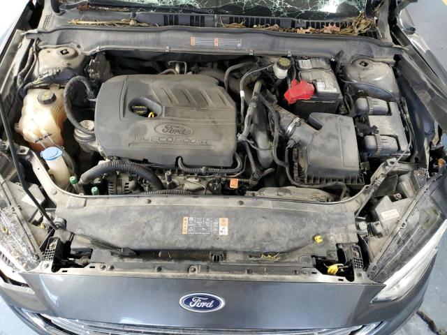 3FA6P0HD8HR170668 - 2017 FORD FUSION SE GRAY photo 11