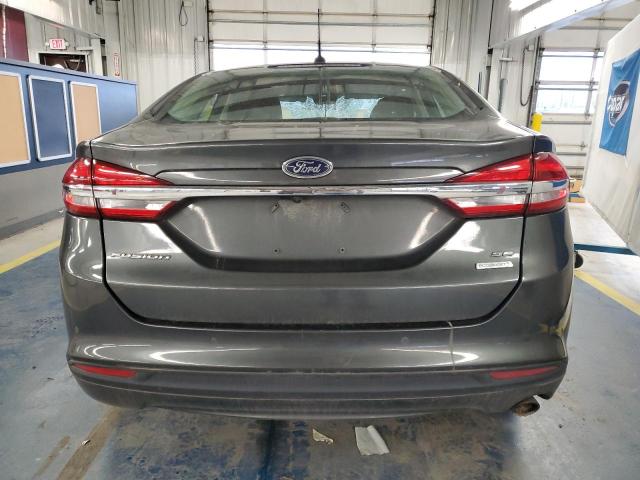 3FA6P0HD8HR170668 - 2017 FORD FUSION SE GRAY photo 6