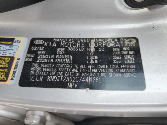 KNDJT2A62C7444261 - 2012 KIA SOUL + SILVER photo 13