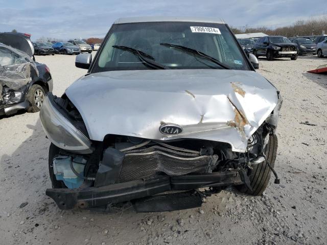 KNDJT2A62C7444261 - 2012 KIA SOUL + SILVER photo 5
