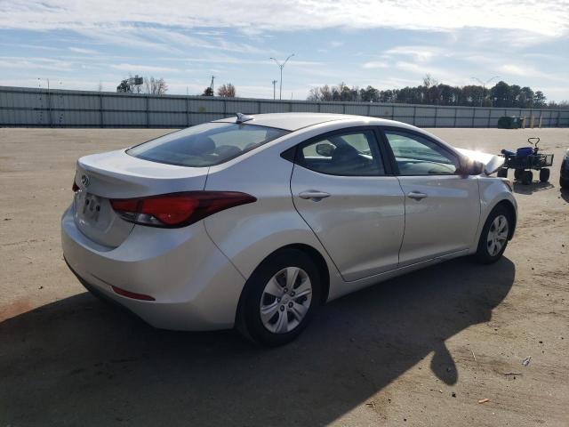 5NPDH4AEXGH695452 - 2016 HYUNDAI ELANTRA SE SILVER photo 3