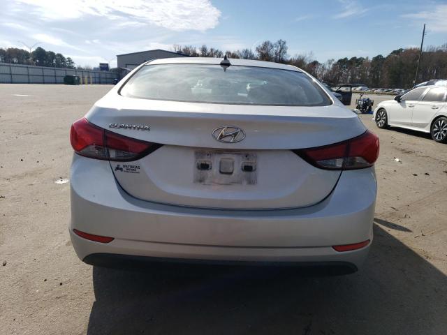 5NPDH4AEXGH695452 - 2016 HYUNDAI ELANTRA SE SILVER photo 6