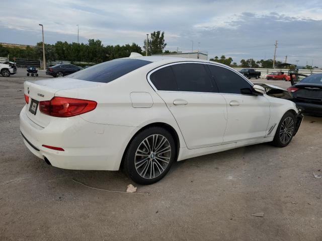 WBAJA7C57KWW17135 - 2019 BMW 530 XI WHITE photo 3
