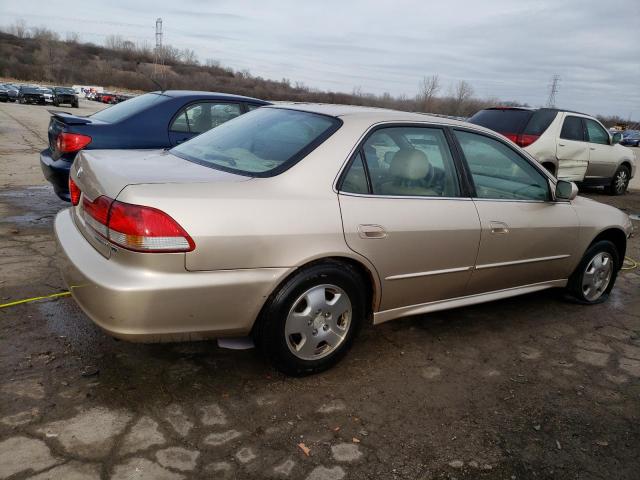 1HGCG16502A005411 - 2002 HONDA ACCORD EX GOLD photo 3