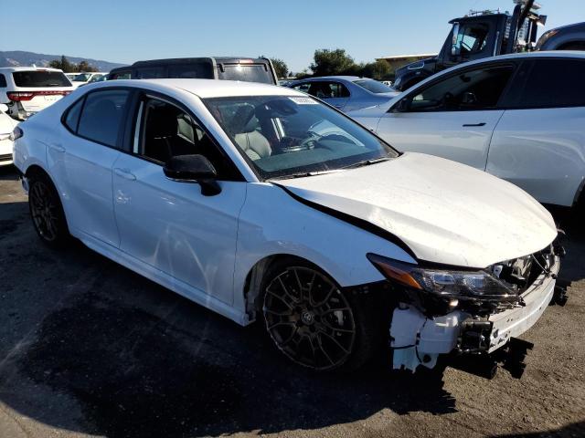 4T1G11AK2PU178315 - 2023 TOYOTA CAMRY SE NIGHT SHADE WHITE photo 4