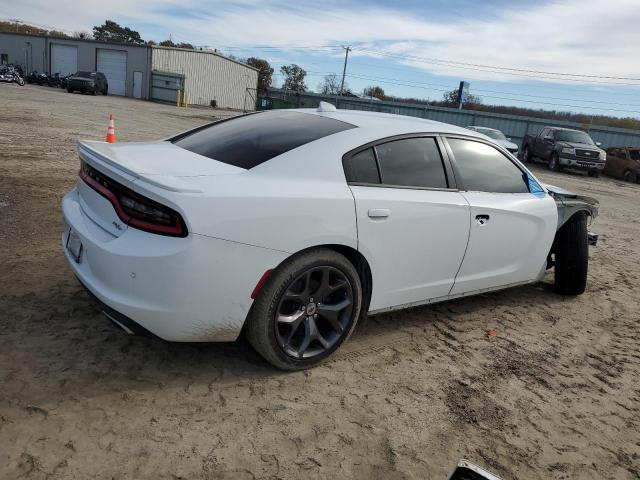 2C3CDXCT4JH134723 - 2018 DODGE CHARGER R/T WHITE photo 3