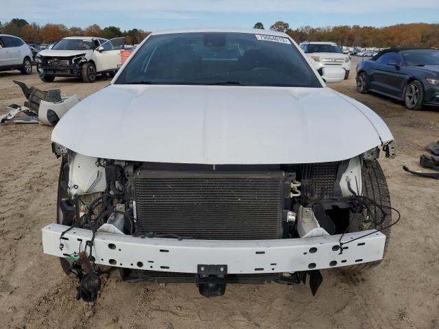2C3CDXCT4JH134723 - 2018 DODGE CHARGER R/T WHITE photo 5