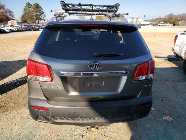 5XYKU4A28DG364395 - 2013 KIA SORENTO EX GRAY photo 6