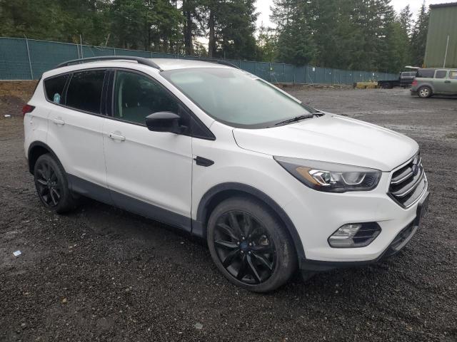 1FMCU9GD4KUB79939 - 2019 FORD ESCAPE SE WHITE photo 4