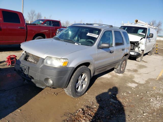 1FMYU93105KE31848 - 2005 FORD ESCAPE XLT SILVER photo 1