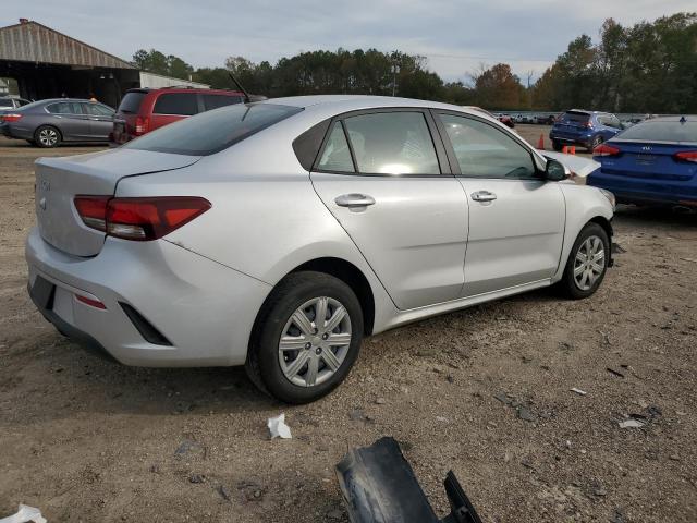 3KPA24AD5NE478890 - 2022 KIA RIO LX SILVER photo 3