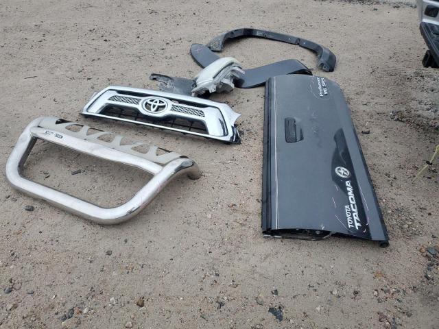 5TFJU4GN6DX045264 - 2013 TOYOTA TACOMA DOUBLE CAB PRERUNNER GRAY photo 12