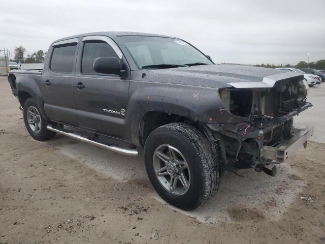 5TFJU4GN6DX045264 - 2013 TOYOTA TACOMA DOUBLE CAB PRERUNNER GRAY photo 4