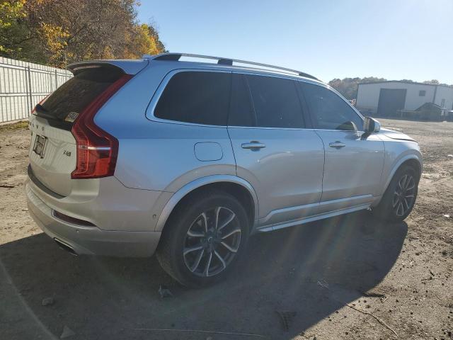 YV4A22PK7J1206569 - 2018 VOLVO XC90 T6 SILVER photo 3