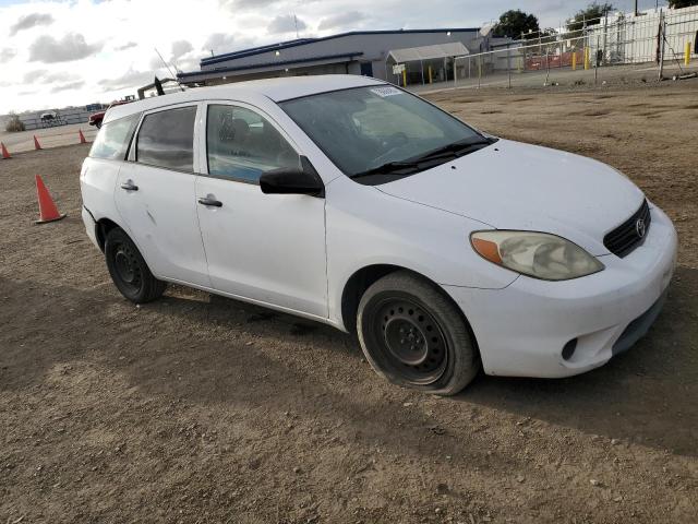 2T1KR30E56C562437 - 2006 TOYOTA COROLLA MA XR WHITE photo 4