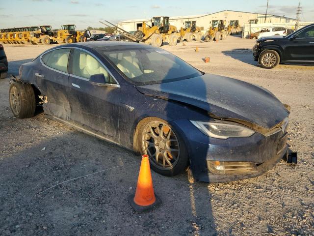 5YJSA1E21HF181225 - 2017 TESLA MODEL S ლურჯი ფოტო 4