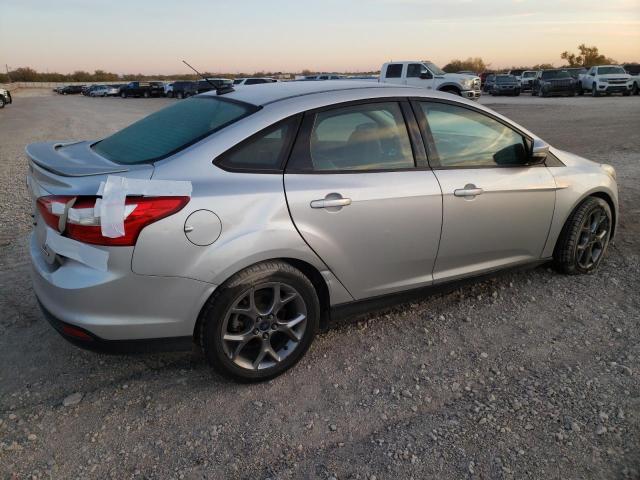 1FADP3F26DL247668 - 2013 FORD FOCUS SE SILVER photo 3