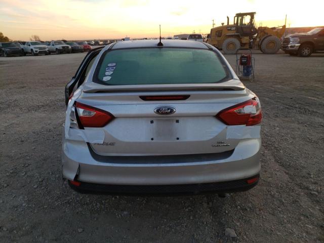 1FADP3F26DL247668 - 2013 FORD FOCUS SE SILVER photo 6