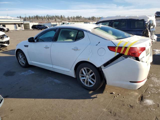 5XXGM4A72DG181810 - 2013 KIA OPTIMA LX WHITE photo 2