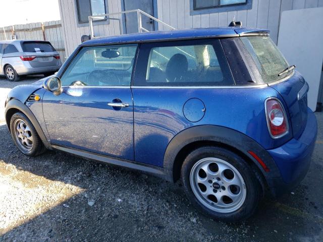 WMWSU3C54DT686101 - 2013 MINI COOPER BLUE photo 2