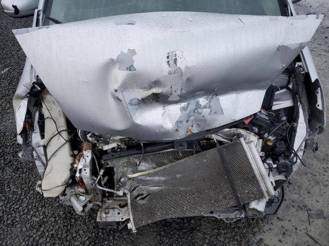 JHMGE8H36DC066472 - 2013 HONDA FIT SILVER photo 11