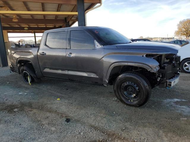 5TFNA5DB8NX024184 - 2022 TOYOTA TUNDRA CREWMAX PLATINUM Grau Foto 4