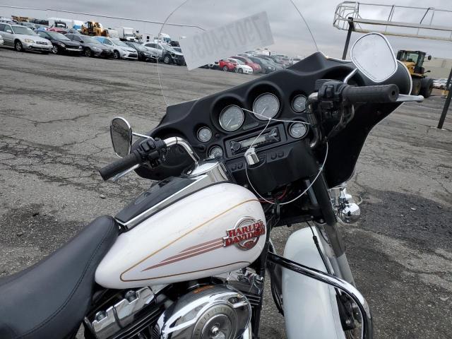 1HD1FC4177Y625402 - 2007 HARLEY-DAVIDSON FLHTCUI 白色 照片 5