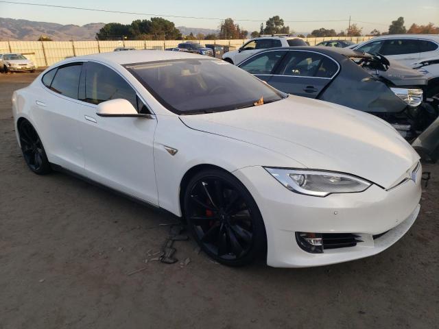 5YJSA1CG9DFP03849 - 2013 TESLA MODEL S თეთრი ფოტო 4