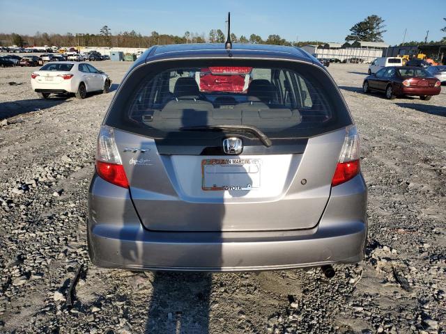 JHMGE8H21AS021058 - 2010 HONDA FIT SILVER photo 6