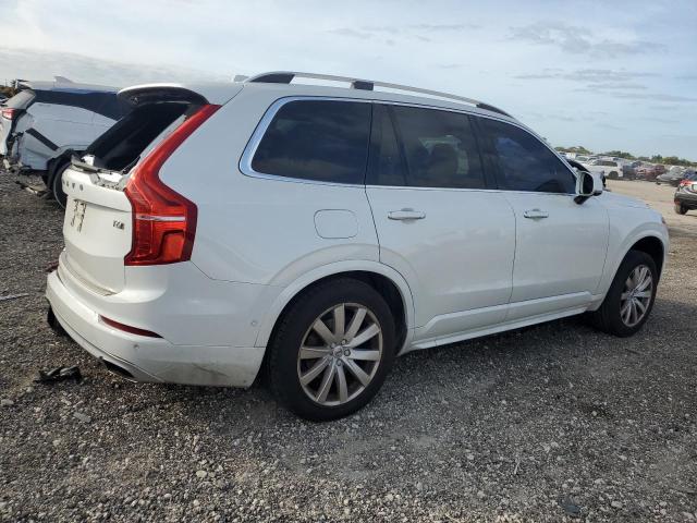 YV4A22PK6G1040490 - 2016 VOLVO XC90 T6 WHITE photo 3