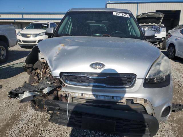 KNDJT2A62C7401782 - 2012 KIA SOUL + SILVER photo 5